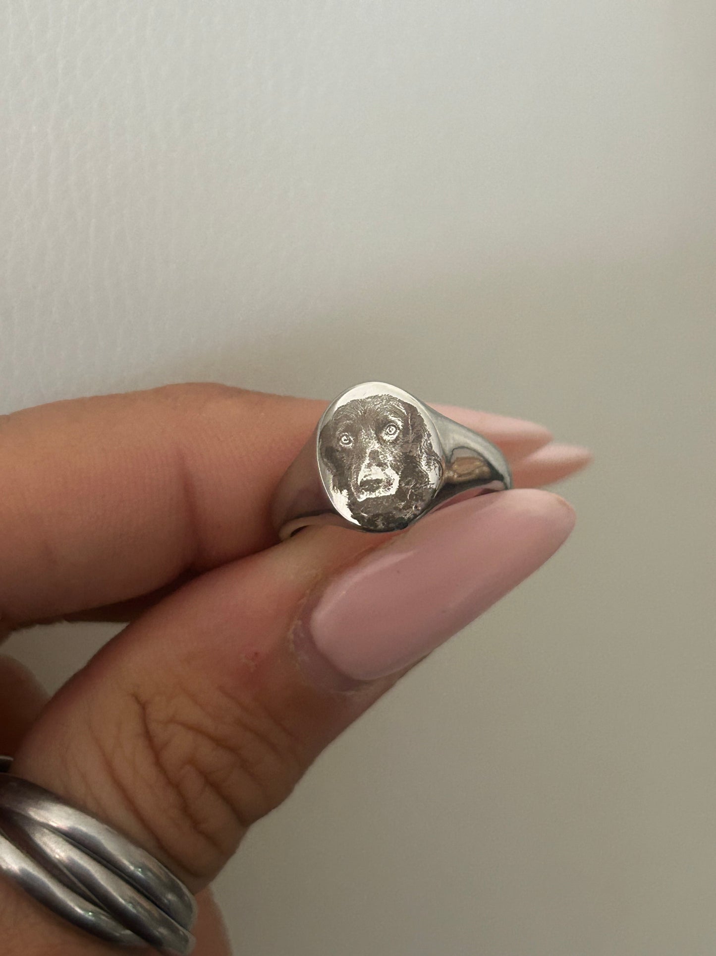 Anello Nastea Oval regolabile personalizzabile (guarda il video prima di acquistare!)