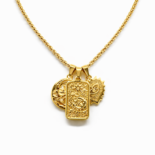Collana Aker Trinity