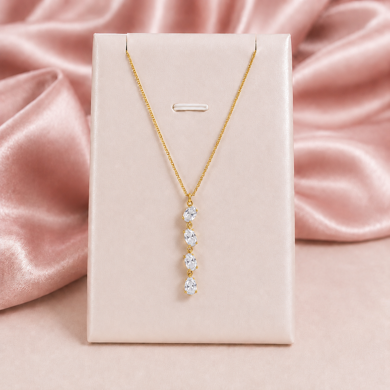 Collana Ice