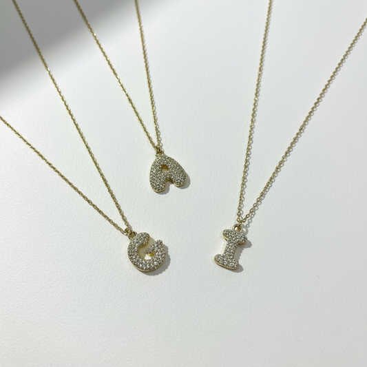 Collana lettera bubble con zirconcini