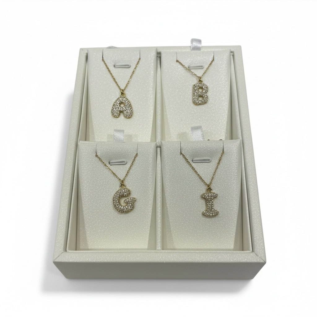 Collana lettera bubble con zirconcini