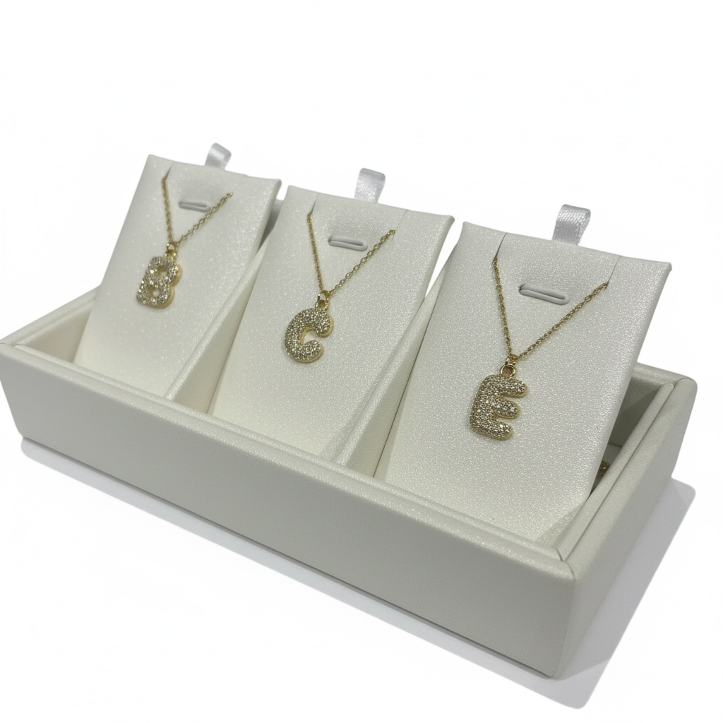 Collana lettera bubble con zirconcini